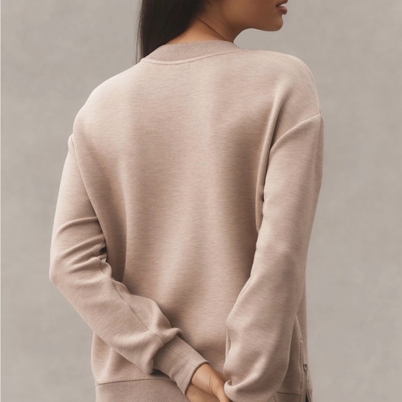 NWT Varley Gabriella Sweatshirt - Picture 2 of 7